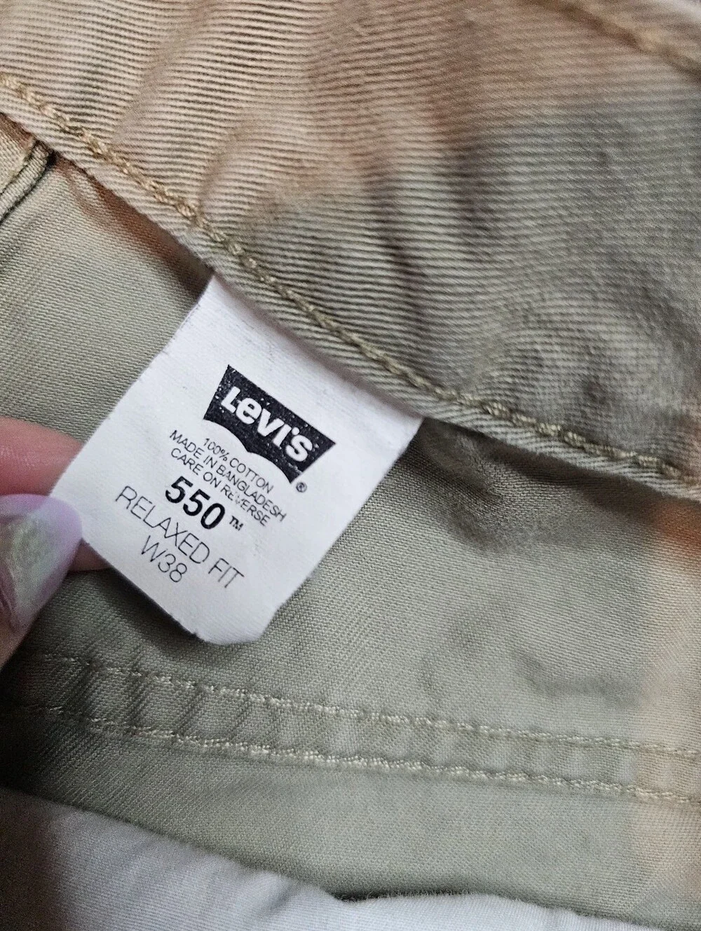 Levi's 550 Relaxed Fit Men's Khaki Shorts Size W38